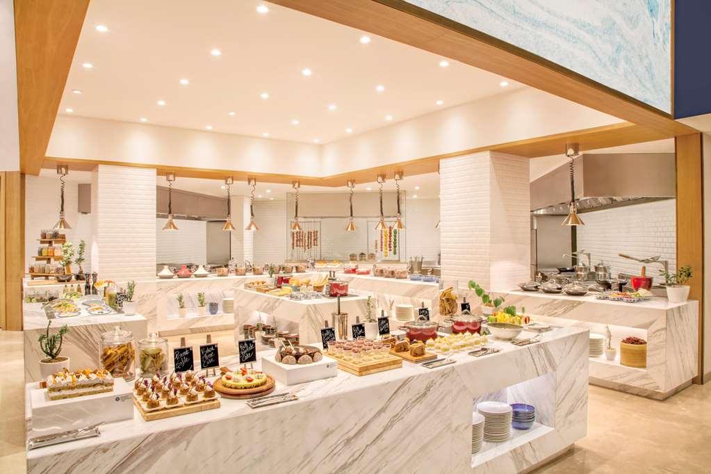 Hotel Hyatt Regency Thrissur Restaurace fotografie